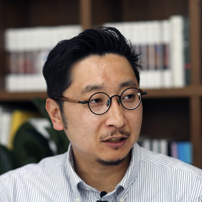 Seunghoon Yang